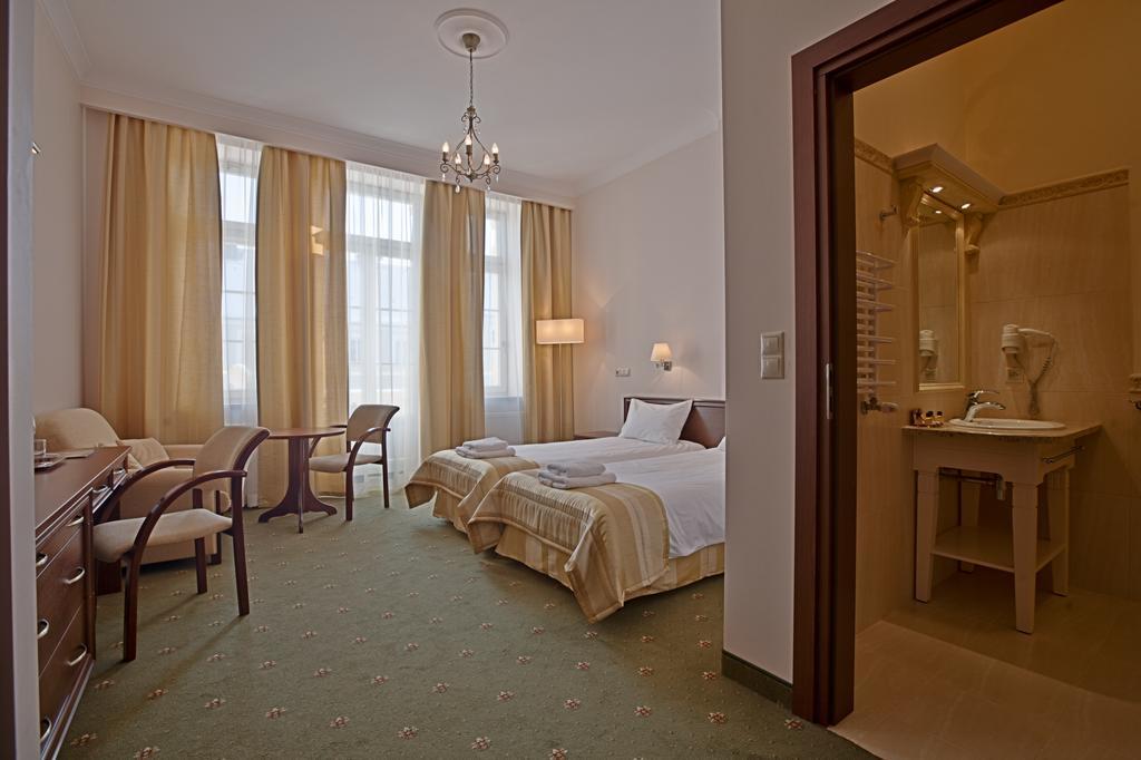 Hotel Masovia 기지크코 객실 사진
