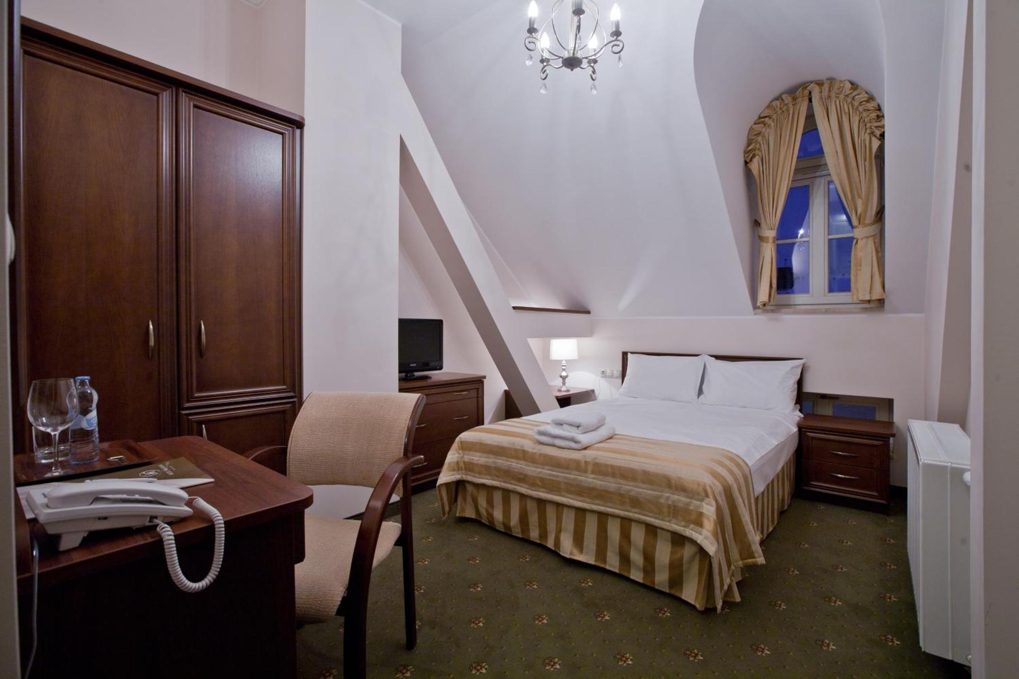 Hotel Masovia 기지크코 객실 사진