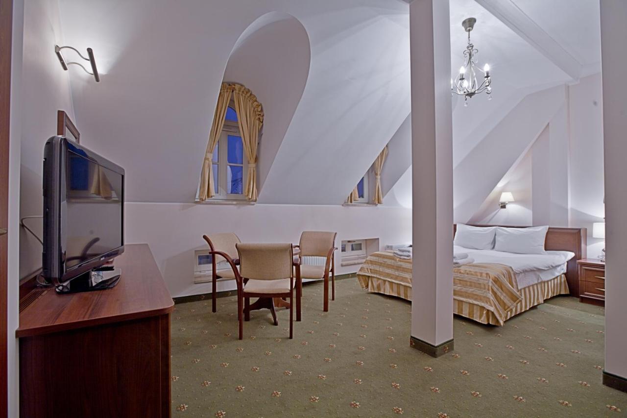 Hotel Masovia 기지크코 외부 사진